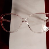 Нежные очки с диоптриями +1 (плюс один), прозрачная с розовым оправа, оптика