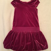 Малиновое нарядное велюровое платье 4-5 лет