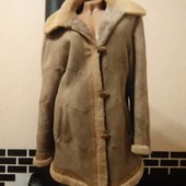 Натуральная фирменная дорогая дубленка пальто