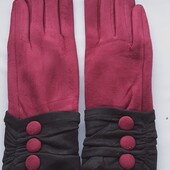 Стильные трикотажные утепленные перчатки под замш