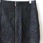 Zara мини юбка еко кожа XS размер