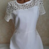 Очень красивое белое платье Oasis размер 14