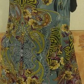 Платье совместно с накидкой. Размер 54