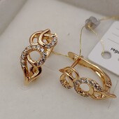 очень красивые серьги с фианитами, позолота 585 пробы