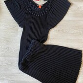 Оригінальна чорна сукня міді