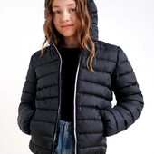 Демі куртка з утепленням на дівчинку р-р 140