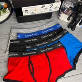 Боксерки - чоловічі труси Calvin Klein набор із 5 штук: чорні, сірі, білі, блікитні, червоні.