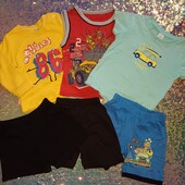 Комплект футболок та шортиків на 9-18 місяців для хлопчика.