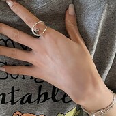 Популярное кольцо в стиле минимализма, циркон, есть штамп 925 серебра