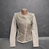 Симпатичный женский пиджачок /косуха, перед паетки, р.38(евро)