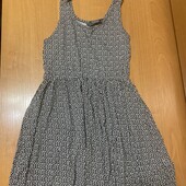 Платье для девочки ,на рост 134
