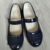 Kornecki брендовые лёгкие лаковые туфельки цвет синий размер евро 30 по стельке внутри 19 см