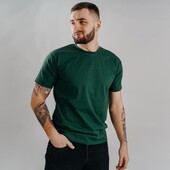 ⇑ Базова футболка з бавовни темно-зелений, розмір М