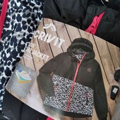 Crivit брендовая отличная лыжная куртка с капюшоном на девочку подростка 12 лет рост 146/152 см