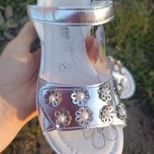 Босоніжки сандалі дівчинка срібні босоножки девочка сандалии 33р 21,9см