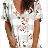 трикотажная блуза с цветами 