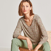 ☘ Чудова романтична блуза з м'якої, якісної віскози від Tchibo (Німеччина), р.: 42-44 (36/38 євро)