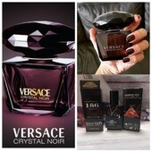 65мл(Швейцарія)-новинка!Благородний розкішний томний-Versace Crystal Noir-аромат королеви!