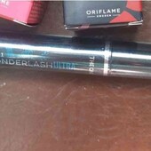 Блакитна туш  від Oriflame 