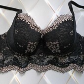 Шикарне бюстьє на 70д Hunkemoller