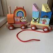 Розвиваючий дерев’яний потяг пірамідка Bing Pull Along 15 предметів
