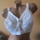 Бюстгальтер від Playtex розм 38/85D