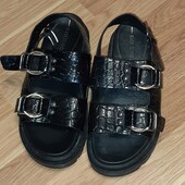 Босоножки River Island стелька 24 см.