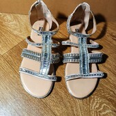 Нові босоніжки Primark. 40-розмір. 26 см.
