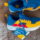 Кросівки