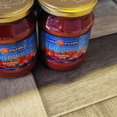 Разом 2 банки томатної пасти