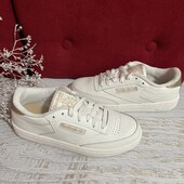Reebok,оригінал,із натуральної шкіри,розмір 37,устілка 24