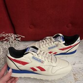 Reebok,оригінал,із натуральної шкіри,розмір 39,устілка 25,5