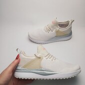 Оригінальні кросівки кроссовки Puma (Пума) pacer next cage 'glitter cream' 372811-02 37р
