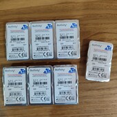 Контактні лінзи Biofinity -4,75 в наявності 7 шт. Все одним лотом!