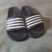 шльопки фірма Primark розмір 32