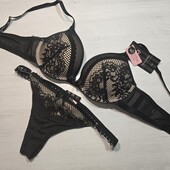 Hunkemoller! Жіночий комплект: бюстгальтер 75В, труси стрінги S розмір! Лот 2