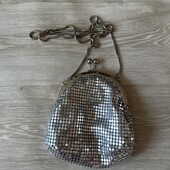 Серебристая маленькая сумка кошелек
