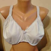 бюстгальтер 40 DD, чашка 27 см 
