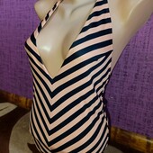 Гарний купальник H&M р.36