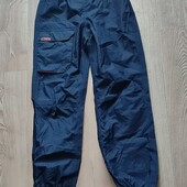 Спортивні штани з плащівки Decathlon 8-9