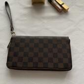 Stop! Стильно! Доступно! Стильне портмоне-гаманець, якісна репліка Louis Vuitton