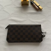 Stop! Стильно! Доступно! Стильне портмоне-гаманець, якісна репліка Louis Vuitton