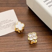 Сережки двухсторонні медсплав клевер конюшина