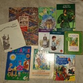 Все, что на фото - книги, журнал, "бродилка", б/у.