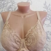 Красивий бюстгальтер на кісточках Marks & Spencer 85С Не ношений