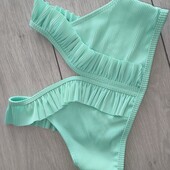 Верх від купальника Primark, 10-11р / 146см
