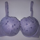Неймовірно гарний бюстгальтер M&S, розмір 90D