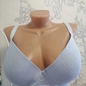 Красивий бюстгальтер на кісточках Primark 85F Не ношений!