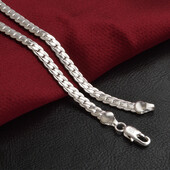 Цепочка серебряная 925 пробы. Длина 50 см, ширина 5 мм.