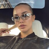 Трендові окуляри в стилі miu miu